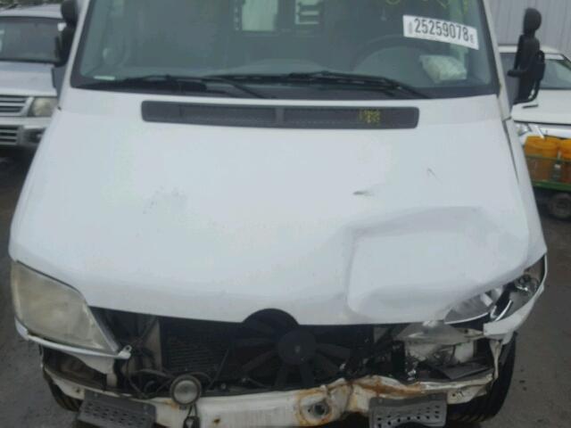 WD0PD744X65946392 - 2006 DODGE SPRINTER 2 WHITE photo 7