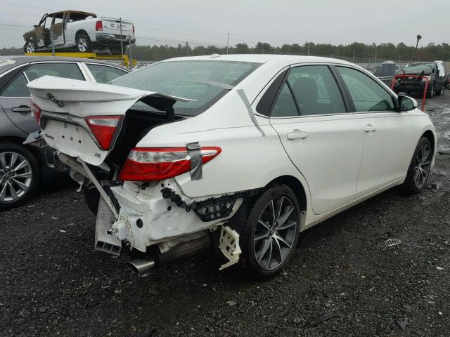 4T1BF1FK5FU495590 - 2015 TOYOTA CAMRY LE WHITE photo 4