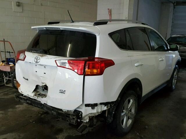 2T3RFREV6DW010841 - 2013 TOYOTA RAV4 XLE WHITE photo 4