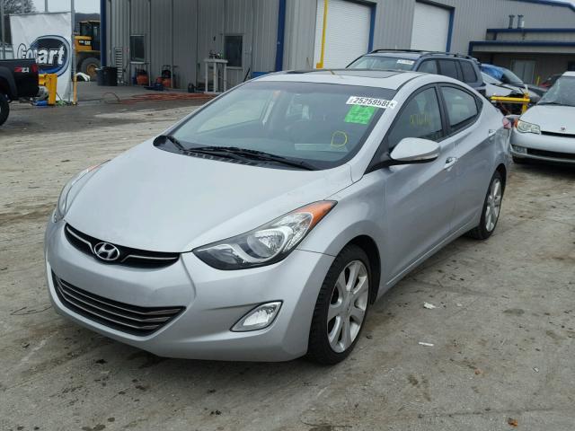 5NPDH4AEXCH099820 - 2012 HYUNDAI ELANTRA GL SILVER photo 2