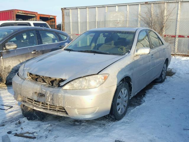 4T1BE30K86U679266 - 2006 TOYOTA CAMRY LE SILVER photo 2