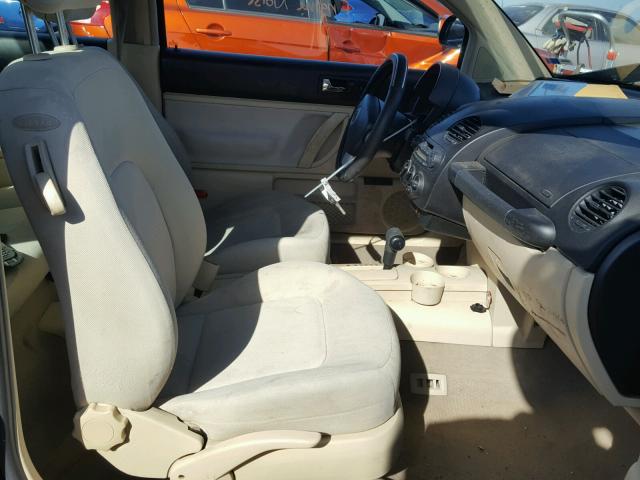 3VWBA21C1XM439948 - 1999 VOLKSWAGEN NEW BEETLE შავი ფოტო 5