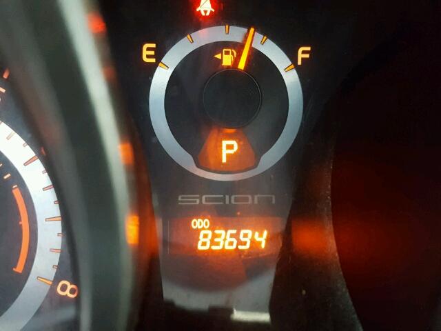 JTKJF5C74B3021503 - 2011 TOYOTA SCION TC 银色 照片 8
