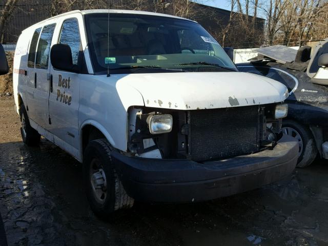 1GCGG25V751112807 - 2005 CHEVROLET EXPRESS G2 WHITE photo 1