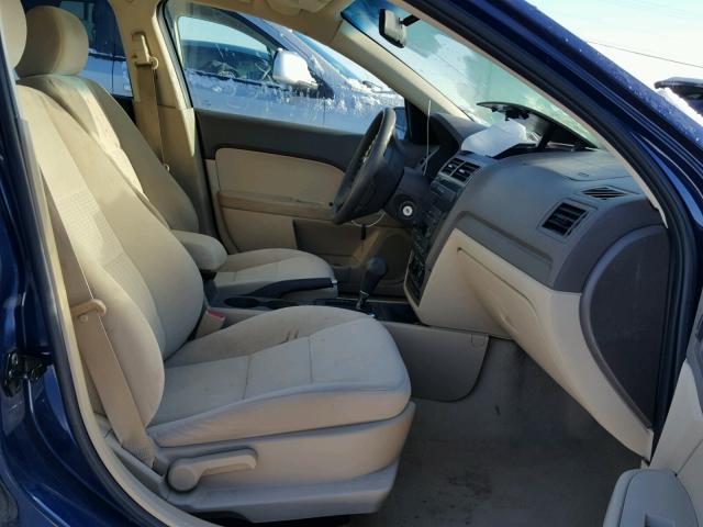 3FAFP07146R113582 - 2006 FORD FUSION SE BLUE photo 5