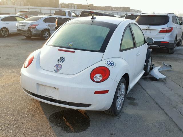 3VWRG3AG7AM034349 - 2010 VOLKSWAGEN NEW BEETLE 白色 照片 4