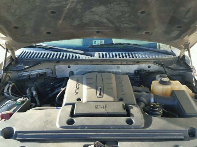 5LMFU28587LJ25713 - 2007 LINCOLN NAVIGATOR TAN photo 7