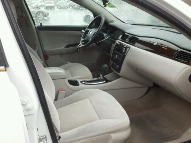 2G1WA5E30E1156602 - 2014 CHEVROLET IMPALA LIM WHITE photo 5