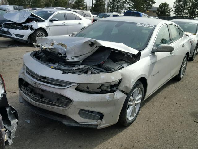 1G1ZD5ST5JF140150 - 2018 CHEVROLET MALIBU LT SILVER photo 2