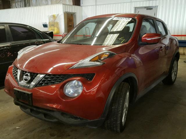 JN8AF5MR6HT705988 - 2017 NISSAN JUKE S RED photo 2