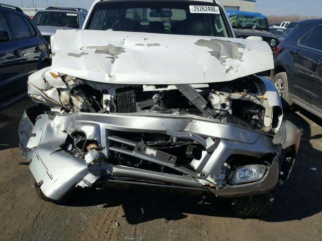 JA4MW51R62J004992 - 2002 MITSUBISHI MONTERO LI WHITE photo 9