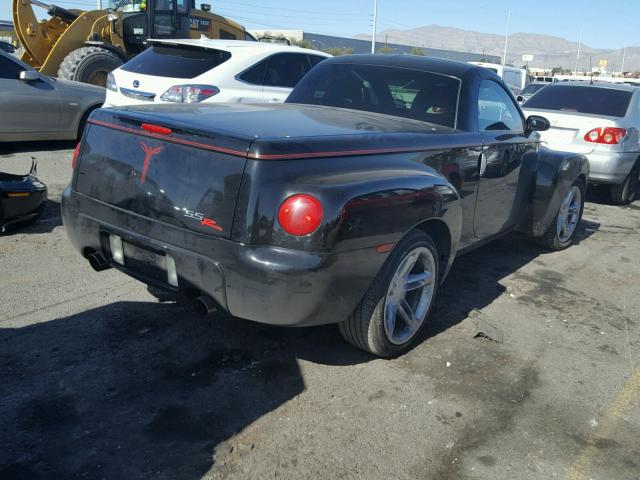 1GCES14H85B115169 - 2005 CHEVROLET SSR BLACK photo 4