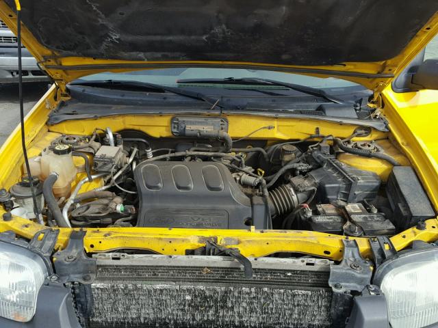 1FMYU93153KB44700 - 2003 FORD ESCAPE XLT YELLOW photo 7