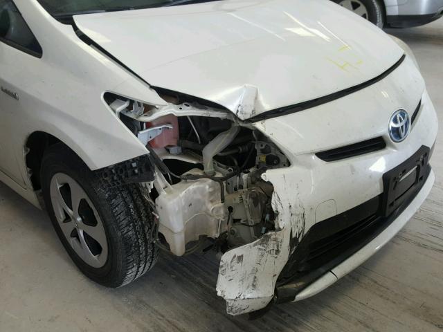 JTDKN3DU8C1493465 - 2012 TOYOTA PRIUS WHITE photo 9