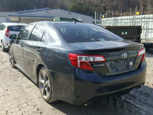 4T1BK1FK0DU527645 - 2013 TOYOTA CAMRY SE BLACK photo 3