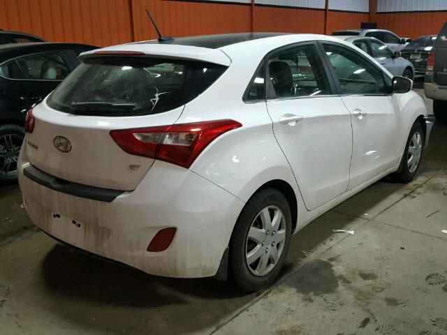 KMHD35LE8DU147724 - 2013 HYUNDAI ELANTRA GT WHITE photo 4