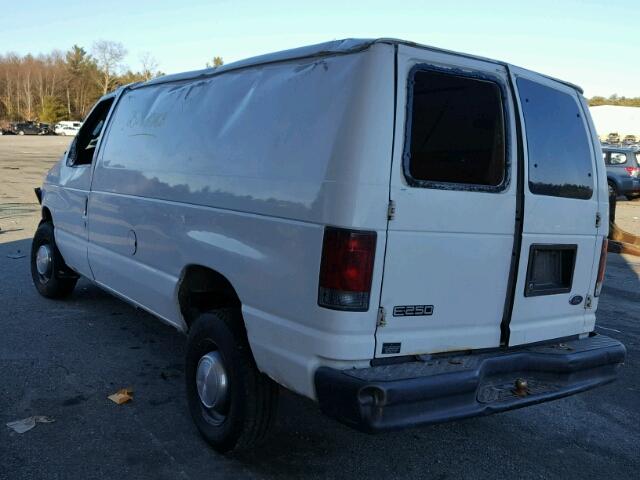 1FTNE24L05HA25366 - 2005 FORD ECONOLINE WHITE photo 3