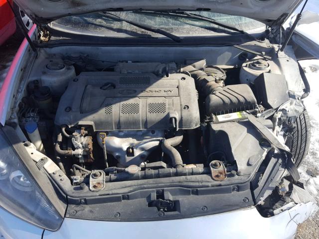 KMHHM66D78U266426 - 2008 HYUNDAI TIBURON GS SILVER photo 7