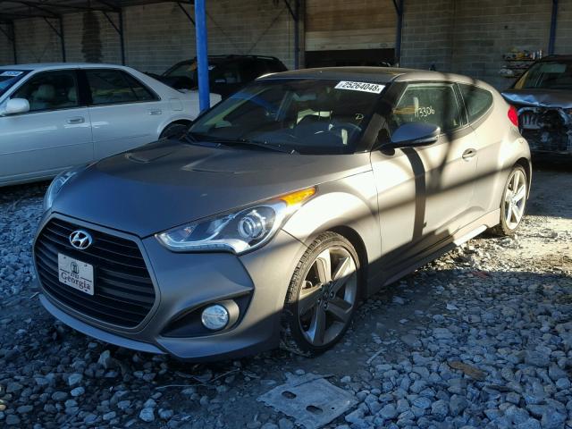 KMHTC6AE7DU108515 - 2013 HYUNDAI VELOSTER T GRAY photo 2