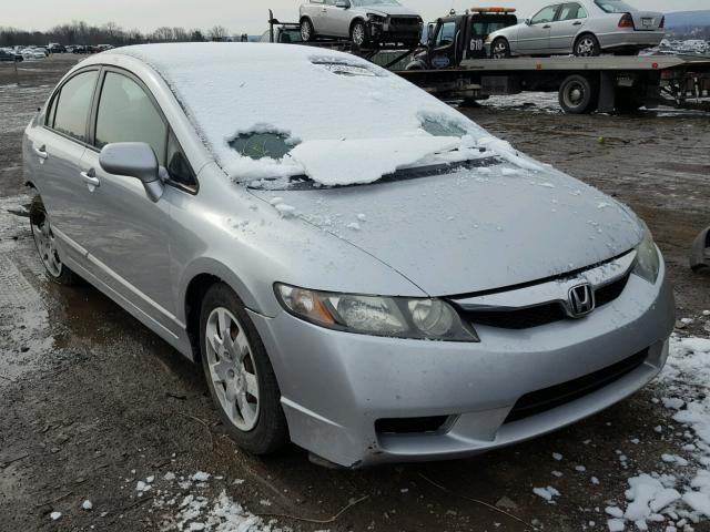 2HGFA15579H338345 - 2009 HONDA CIVIC LX SILVER photo 1