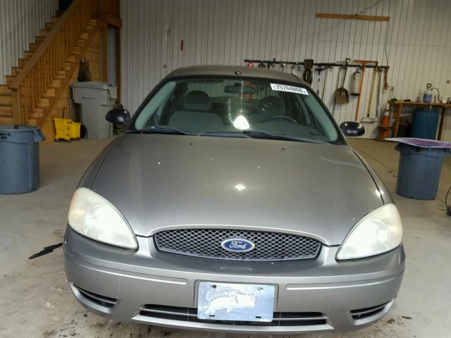 1FAFP53204A166251 - 2004 FORD TAURUS SE GRAY photo 9