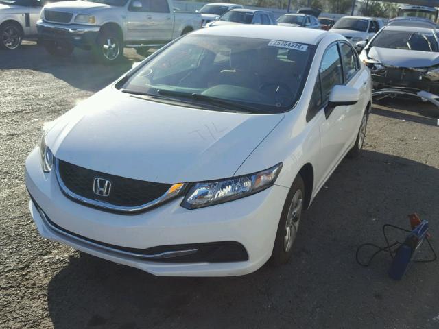 2HGFB2F54FH524616 - 2015 HONDA CIVIC LX WHITE photo 2