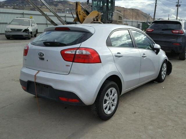 KNADM5A37E6353767 - 2014 KIA RIO LX Արծաթագույն լուսանկար 4