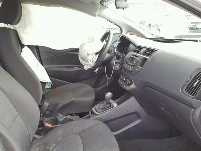 KNADM5A37E6353767 - 2014 KIA RIO LX Արծաթագույն լուսանկար 5