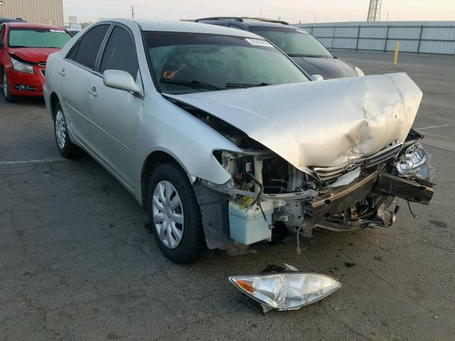 4T1BE30K95U960376 - 2005 TOYOTA CAMRY LE SILVER photo 1