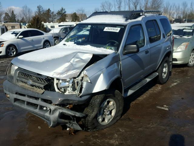 5N1ED28Y6YC586743 - 2000 NISSAN XTERRA XE SILVER photo 2