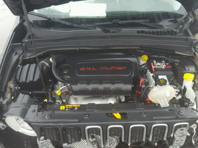 ZACCJBAB8HPE83488 - 2017 JEEP RENEGADE S 石墨色 照片 7