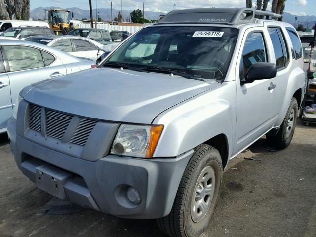 5N1AN08U38C516954 - 2008 NISSAN XTERRA OFF SILVER photo 2