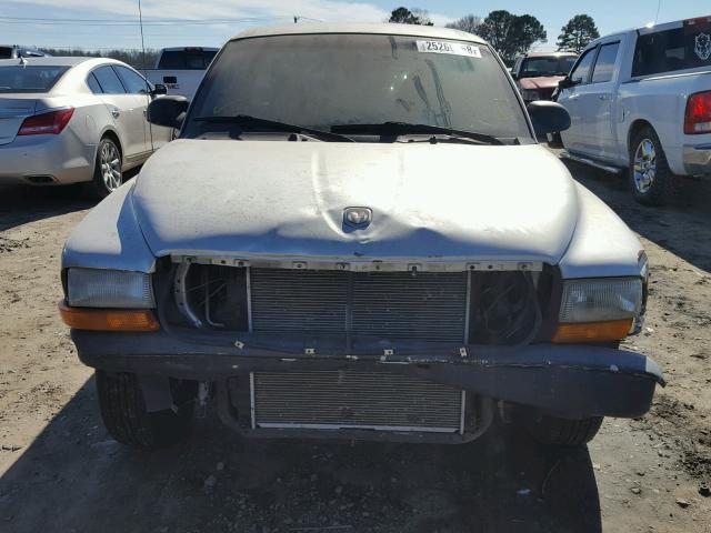 1B7FL26PX1S292537 - 2001 DODGE DAKOTA SILVER photo 9