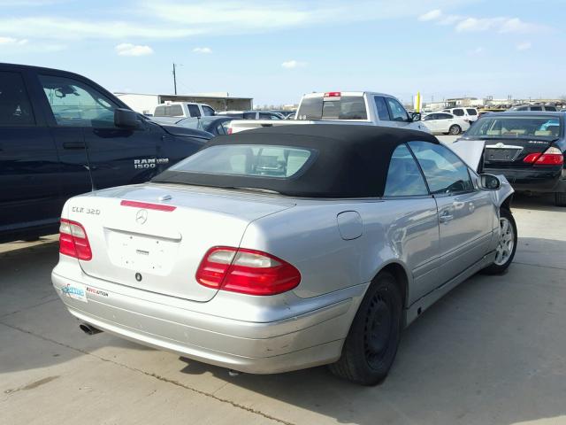 WDBLK65G93T136385 - 2003 MERCEDES-BENZ CLK 320 SILVER photo 4