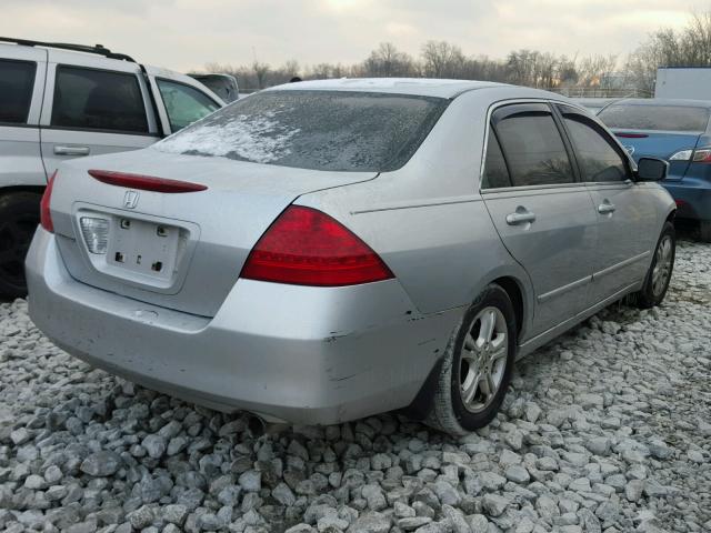 1HGCM56727A046454 - 2007 HONDA ACCORD EX SILVER photo 4