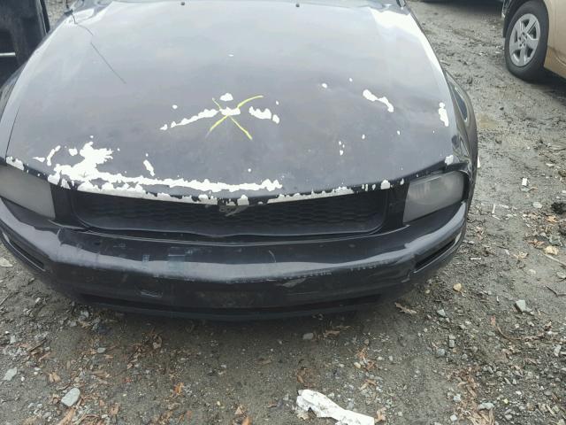 1ZVFT84N075217967 - 2007 FORD MUSTANG BLACK photo 7