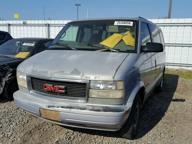 1GKDM19W8WB510178 - 1998 GMC SAFARI XT GRAY photo 2