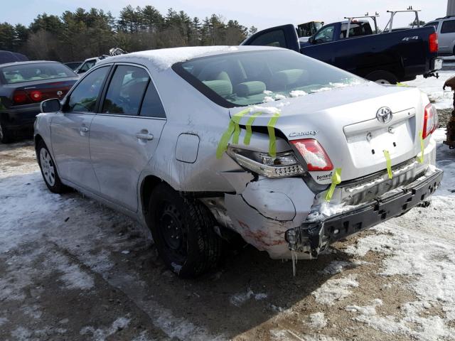 4T1BF3EK8BU678327 - 2011 TOYOTA CAMRY BASE SILVER photo 3