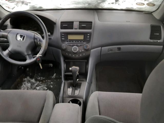 1HGCM563X3A086899 - 2003 HONDA ACCORD LX GRAY photo 9