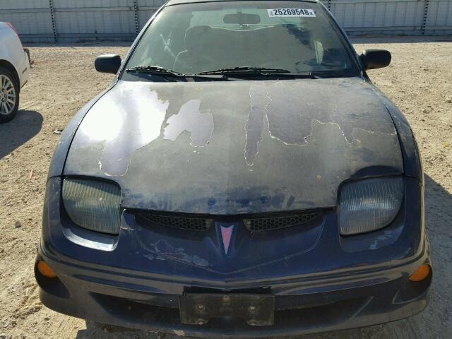 1G2JB524327325722 - 2002 PONTIAC SUNFIRE SE BLUE photo 9