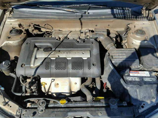 KMHDN45DX3U471460 - 2003 HYUNDAI ELANTRA GL GOLD photo 7