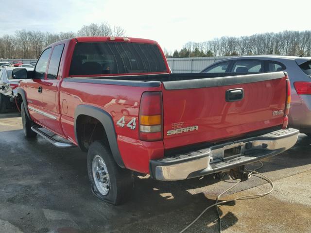 1GTHK29U83E229418 - 2003 GMC SIERRA K25 RED photo 3