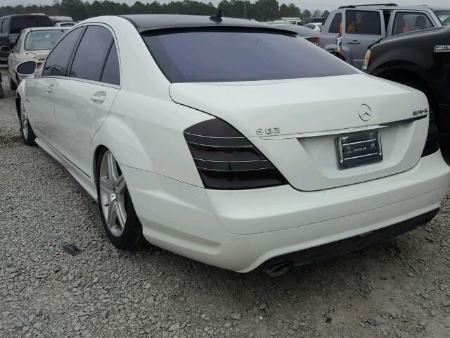 WDDNG71X57A101261 - 2007 MERCEDES-BENZ S 550 WHITE photo 3