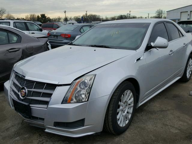 1G6DE5EY6B0147427 - 2011 CADILLAC CTS LUXURY SILVER photo 2