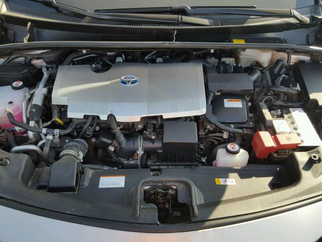 JTDKARFP4H3001869 - 2017 TOYOTA PRIUS PRIM 棕色 照片 7