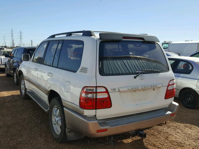 JTEHT05J332033784 - 2003 TOYOTA LAND CRUIS WHITE photo 3