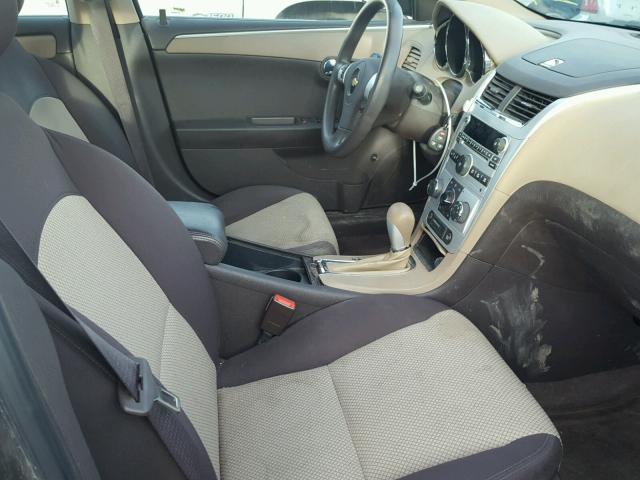 1G1ZB5EB8AF316696 - 2010 CHEVROLET MALIBU LS თაფლისფერი ფოტო 5