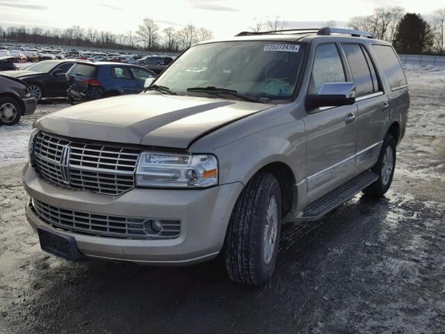 5LMFU28577LJ18302 - 2007 LINCOLN NAVIGATOR BEIGE photo 2