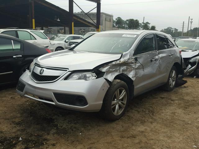 5J8TB3H35EL012658 - 2014 ACURA RDX BASE SILVER photo 2