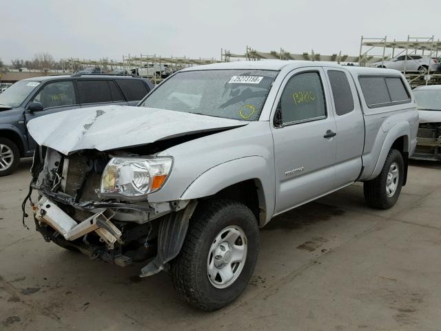 5TEUU42N58Z580038 - 2008 TOYOTA TACOMA ACC SILVER photo 2